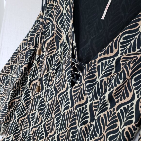 Free People Gia Shift Printed Mini Dress Bell Sleeve Lace-up 70s Bohemian size S - Picture 15 of 16